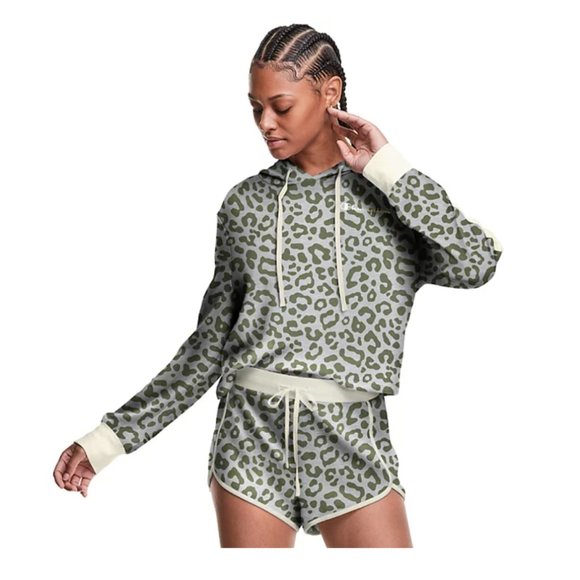 NWT Champion Green Leopard Print Pajama / Loungewear Set - Picture 2 of 5